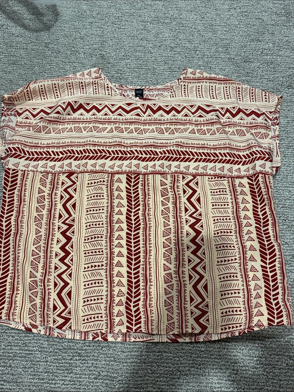 Women's Short Sleeve Aztec Print Blouse - Red/Cream